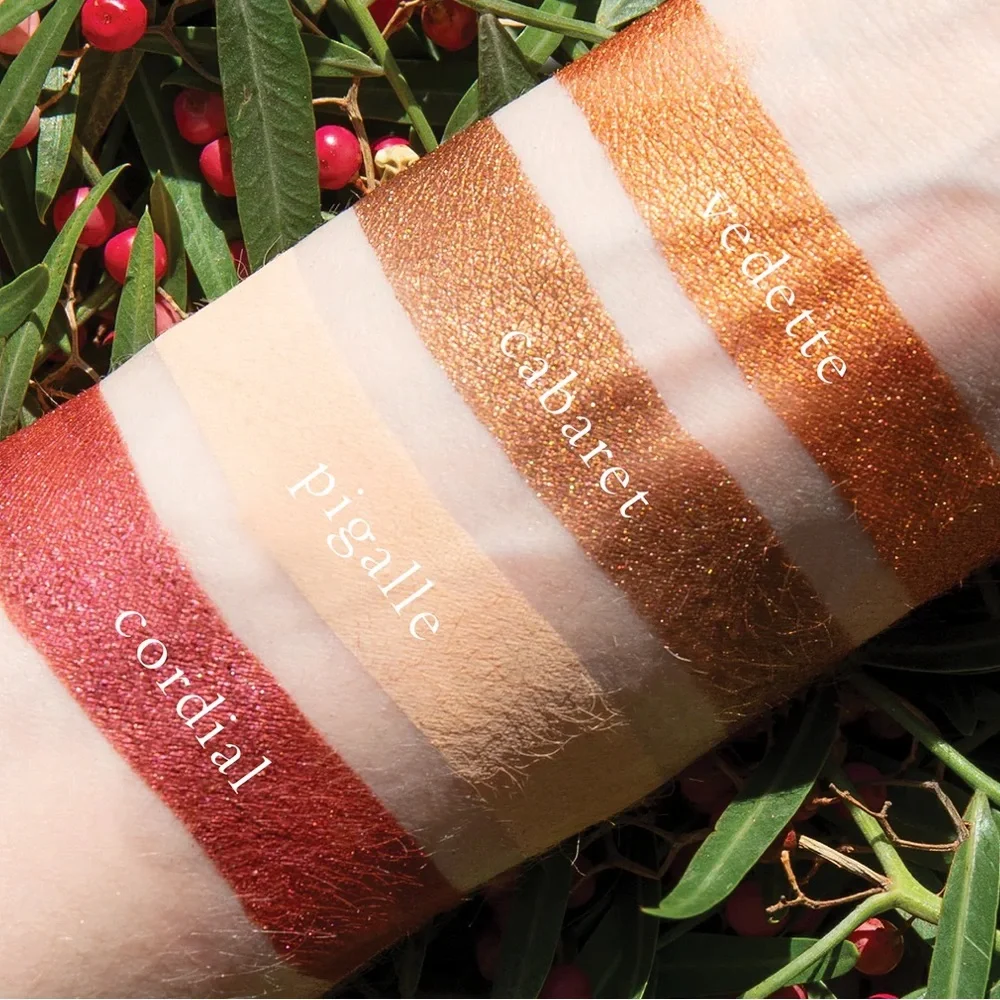 VISEART Petits Fours Palette in Garnet